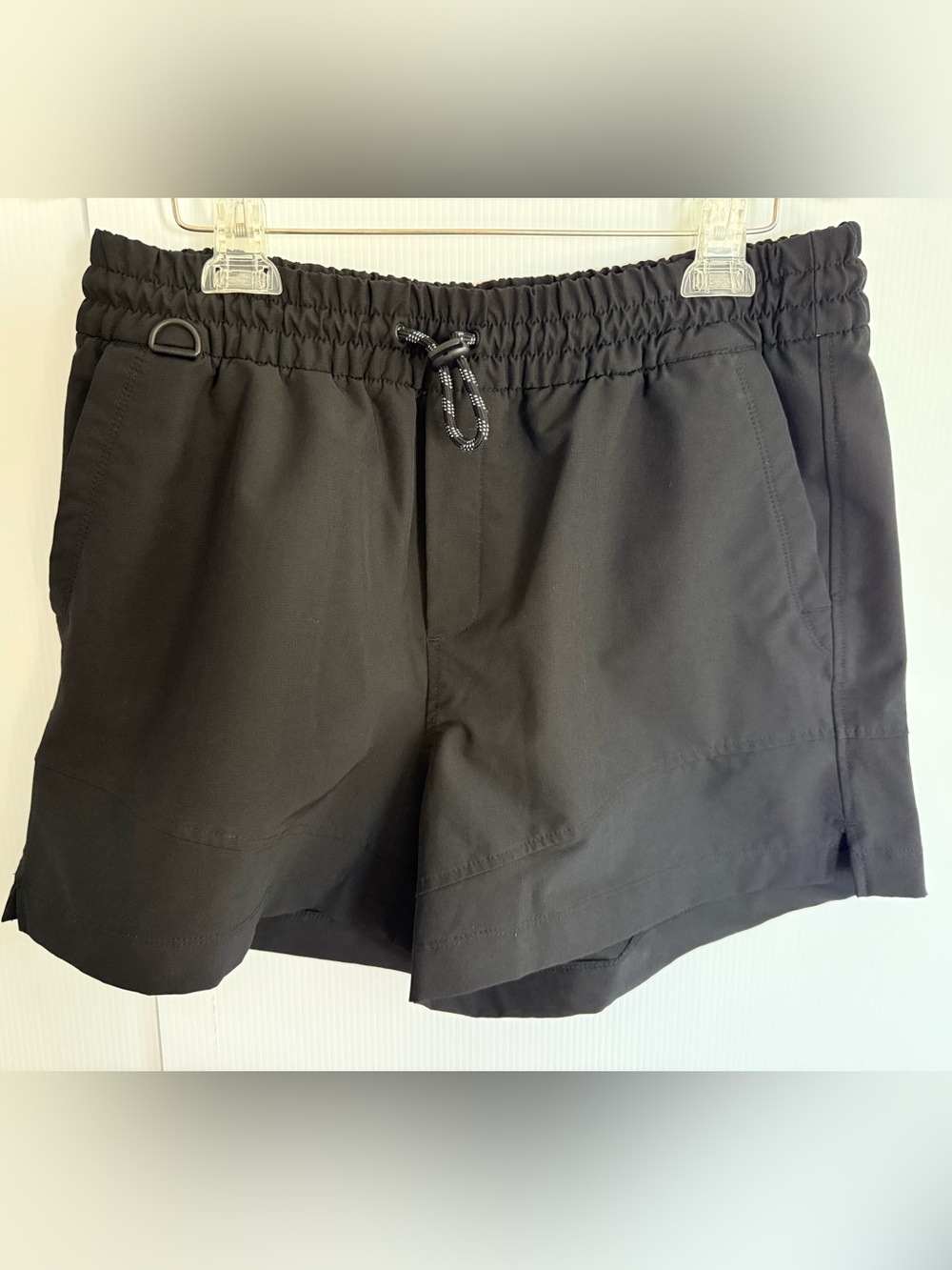 NEVER NOT HUSTLING Black Stretch-Tech Shorts